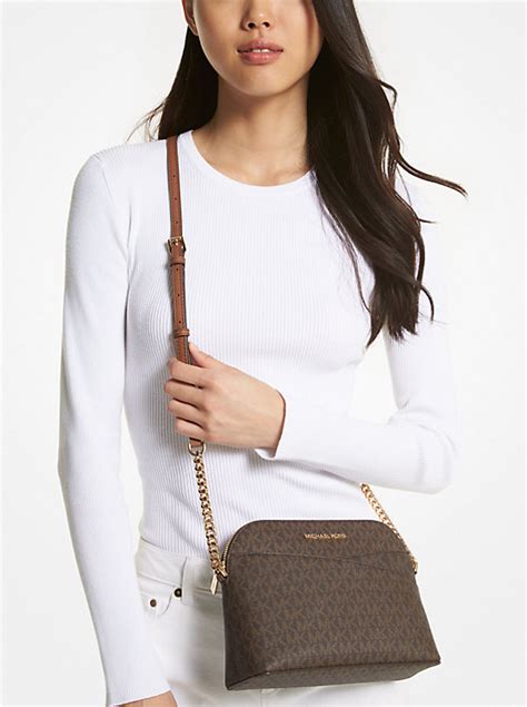 michael kors ciara md crossbody bundled jet set bo7d1hn3jl|Jet Set Travel Medium Signature Logo Dome Crossbody Bag.